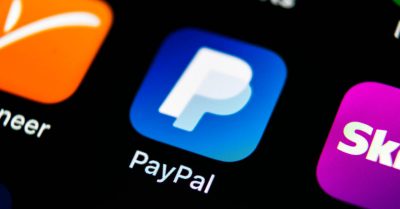 Eine Dystopie kommt selten allein. Nach Huxleys „Schöner neuer Welt“ nun Härings „Schönes neues Geld“