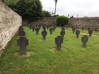 Vor 100 Jahren, am 28. Juni, wurde der Versailler Vertrag unterzeichnet. Darüber, über die Folgen und die Schuld am 1. Weltkrieg wird wieder heftig diskutiert.