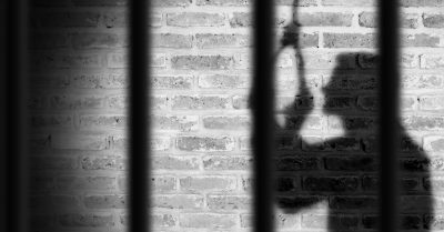 Jeffrey Epstein stirbt an „Selbstmord“