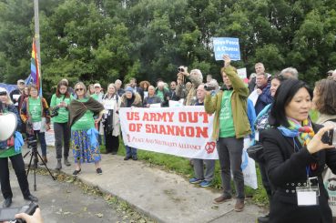 Irland auch ein Flugzeugträger der USA – gegen den Willen der irischen Bevölkerung