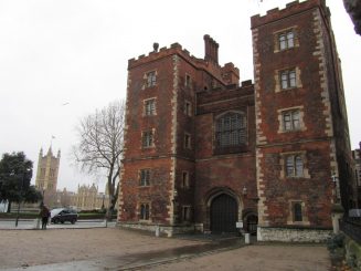 Offener Brief an den Erzbischof von Canterbury zum Thema Assange