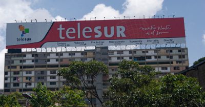Venezuela – Freibeuter-Anschlag auf Telesur, Militärmanöver und Guaidó-Comeback als neue Umtriebe des US State Departments für den Regime Change