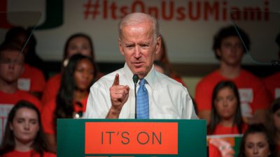 Biden kann nicht für Normalisierung sorgen, weil Trump ja ein vollkommen normaler US-Präsident ist. Das ist das Problem.