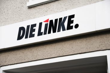 Frieden im Entwurf eines LINKE-Wahlprogramms in kriegerischer Zeit