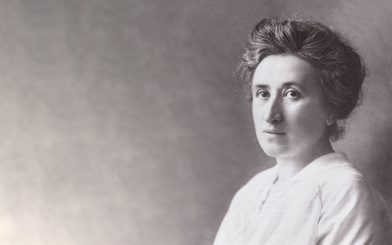 „Freiheit ist immer die Freiheit der Andersdenkenden.“ (Rosa Luxemburg)