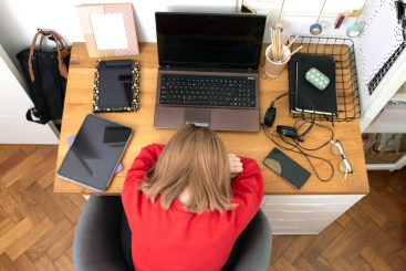 Was Kinder, Jugendliche und ihre Familien jetzt und im Herbst brauchen – und was nicht