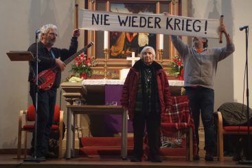 “Nie mehr schweigen, wenn Unrecht geschieht” – Zum Abschied von Esther Bejarano