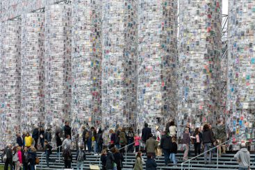 „Location“, „Ticketing“, „documenta fifteen“ – das ist die deutsche Sprache bei Deutschlandfunk Kultur