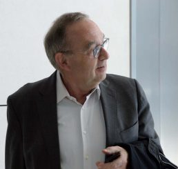 Abgehoben – eine Abschiedsmail des noch amtierenden SPD-Vorsitzenden Walter-Borjans