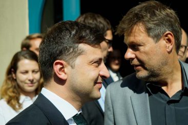 Willy Wimmer: Selenskyj dreht durch