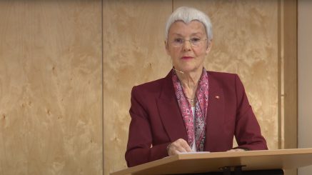 Krone-Schmalz-Vortrag sehr gut – aber ob ihre Empfehlung zur „Geheimdiplomatie“ trägt? Und mit Merkel?