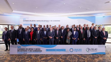 Celac-Gipfel der lateinamerikanischen Staaten in Argentinien: Mehr Zusammenarbeit mit BRICS und Loslösung vom Einfluss der USA