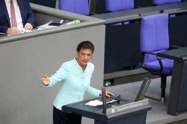 Nichts ist zu billig, um Wagenknecht zu diffamieren: Medien und „Putins Putsch-Plan für Deutschland“