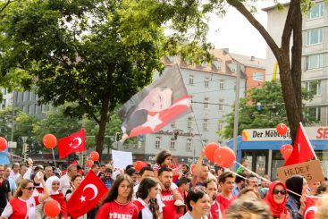 Wahlerfolg von Erdogan: Deutschtürken und Türkdeutsche