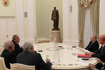 Strategische Partnerschaft: Kuba und Russland vereinbaren langfristigen Energiedeal sowie Verzahnung der Finanzsysteme