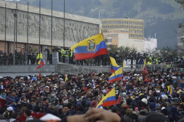 Ecuador zwischen Hoffnung, Gewalt und Verfassungskrise