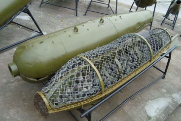 Streumunition: Warum Mister President Uncle Sam partout „nicht in den Arm fallen“ mag. Zum Stand einer Strafanzeige gegen Bundespräsident Steinmeier.