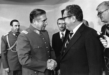 „Er war eine Lichtgestalt“ – Wie medialer und politischer Mainstream den Kriegsverbrecher Henry Kissinger in ihren Nachrufen feiern