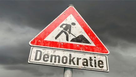 Paus wirbt für eine fragwürdige „Demokratieförderung“ – und Faeser für einen schwammigen „Gefährderbegriff“