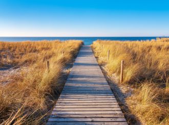 „Deutschland … to the sea“