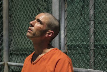 Sommerkino im BR: „Der Mauretanier“ – ein Film, der die Unerbittlichkeit und größenwahnsinnige Anmaßung des US-Imperiums offenbart