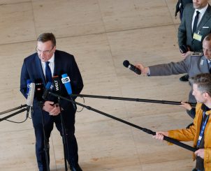 Exklusiv-Beitrag von Botschafter a. D. Varga: Falsche Argumente im Dienste von Angstmacherei und Krieg