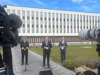 Pistorius diffamiert NDS und kann Frage nach Rechtsgrundlage für NATO-Soldaten nicht beantworten