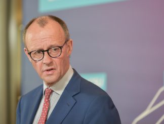 Merz will den Krieg – der helle Wahnsinn