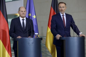 Die drei Ebenen des inszenierten Ampelbruchs