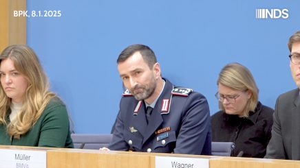 Sind Bundeswehrsoldaten im Rahmen des NATO-Programms VNC in der Ukraine tätig?