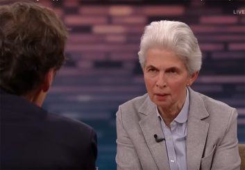 Strack-Zimmermann dreht auf: „Putin hat Hunderte von Millionen Menschen unter die Erde gebracht“