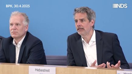 Regierungssprecher Hebestreit zu seiner Nachfolge, Drehtüreffekten und seiner Zukunft: „Ich werde nicht Botschafter“