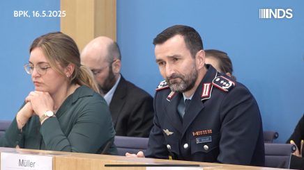 Wieso traf sich der Leiter des Bundeswehr-Planungsstabs mit rechtsradikalem Asow-Kommandeur Romanow?