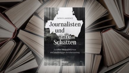 Buchrezension „Journalisten und ihre Schatten“ – Über die Nähe von Medien und Macht
