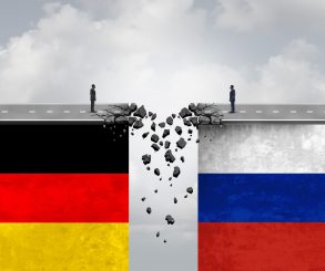 Gegen die Kriegstüchtigkeitspropaganda: Das neue Buch „Mit Russland“