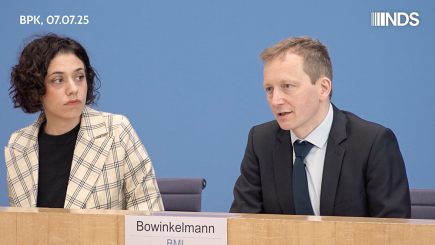 Auf welcher völkerrechtlichen Grundlage verweigert die Bundespolizei Seeleuten mit russischer Staatsbürgerschaft den Landgang?