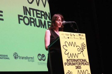 „Während sie zum Krieg rüsten, müssen wir den Widerstand organisieren“