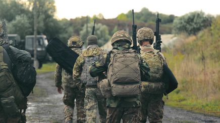 „Pakt der Zehn“: Bundeswehrsoldaten in die Ukraine?