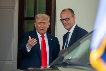 Die Ukraine braucht nur eine Sicherheitsgarantie: Die westliche Machtpolitik soll ihre Finger von dem Land lassen!