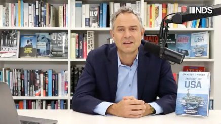 Daniele Ganser im Interview: Der Westen ist die größte Gefahr für den Weltfrieden