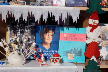 Blick aus Ungarn: Will Merkel die Vergangenheit verschönern?