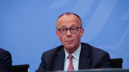 Die Welt des Bundeskanzlers: „Wir sind nicht mehr im Frieden“