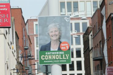 Catherine Connolly wird mit eindeutigem Kontrastprogramm neue irische Präsidentin