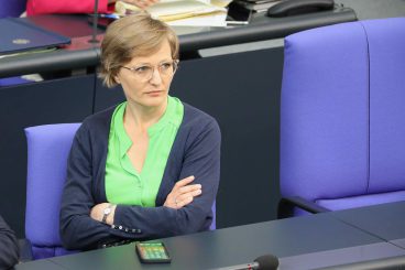 Frau Brantner will für den „Ernstfall“ planen – ihre Idee: ein „freiwilliges Wehr-Register für Ältere“