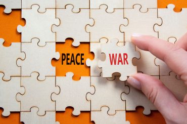 Eine friedliche Welt – Aufgeklärter Realismus das Friedenskonzept des 21. Jahrhunderts?