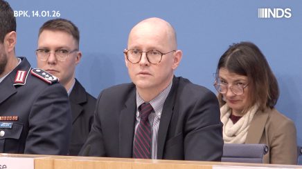 EU-Sanktionierung von Jacques Baud: Ist Veröffentlichung seiner Bücher und Interviews jetzt strafbar?