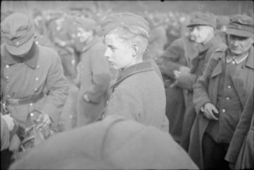 Leserbeiträge „Erinnerungen gegen den Krieg“ – Aufruf zum 8. Mai (20)