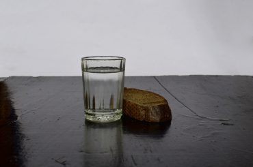 Für Schutzbedürftige nur Bett, Brot und Seife: Deutschland im Wettbewerb der Entrechtung