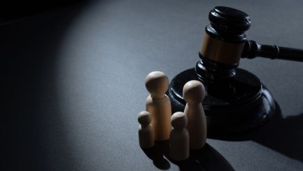 Serie zu den Sozial-„Reformen“ – Folge III: Armut unter Generalverdacht – wie aus sozialer Sicherung strafende Kontrolle wird