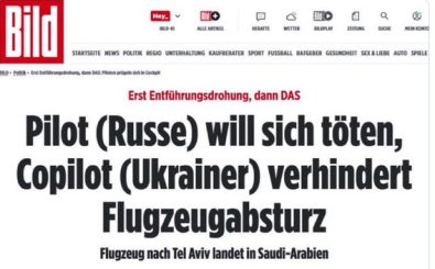 Stimmungskanone Bild Zeitung: Blatt lässt einen Russen (böse) gegen einen Ukrainer (gut) im Flugzeug miteinander kämpfen